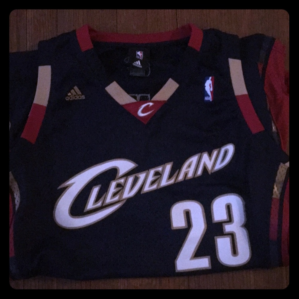 Lebron adidas jersey